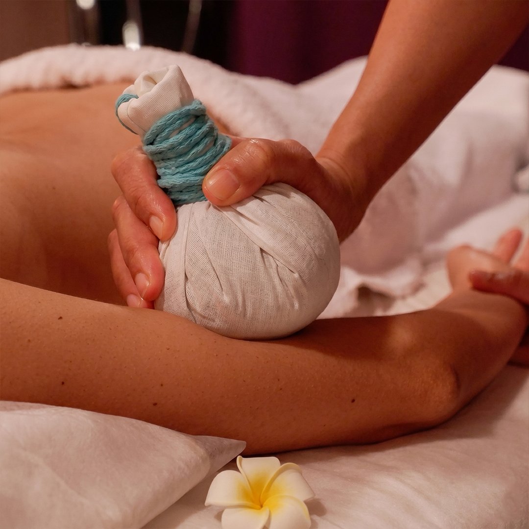 Massage and Herbal Bag Massage
