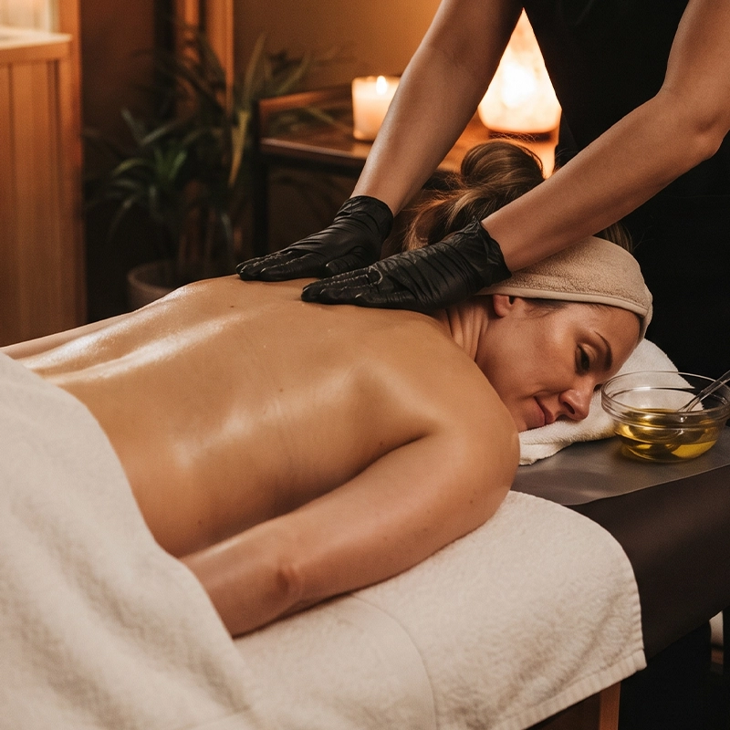 Full Body Hot Oil Massage + Steam